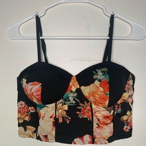 Cute Black& Floral crop top